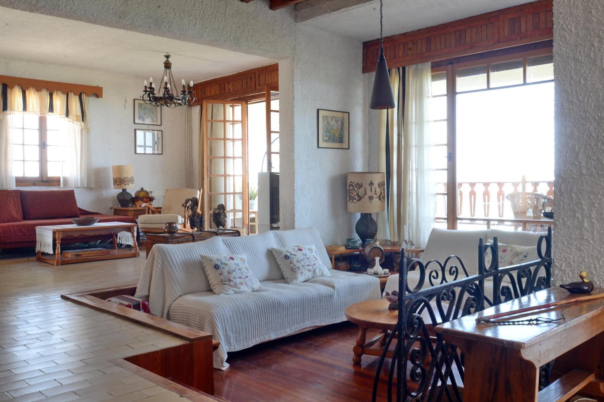 Antorina Beachfront Villas With Private Pools Kamari  المظهر الخارجي الصورة