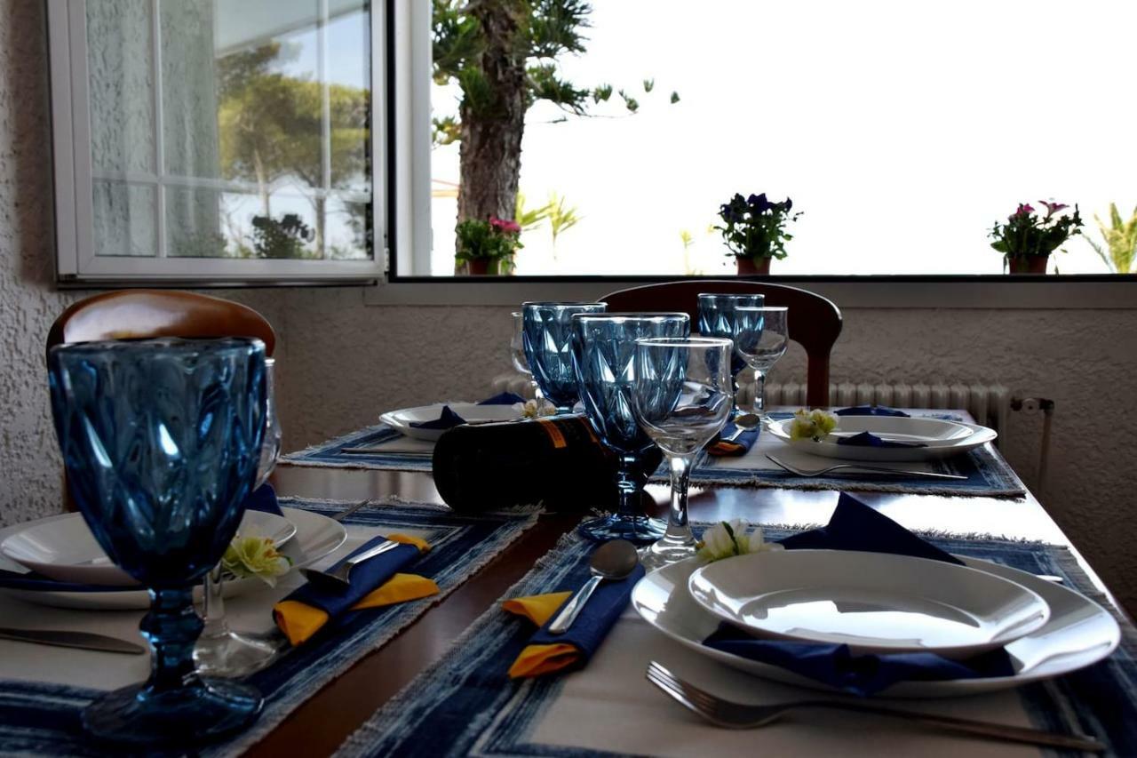 Antorina Beachfront Villas With Private Pools Kamari  المظهر الخارجي الصورة